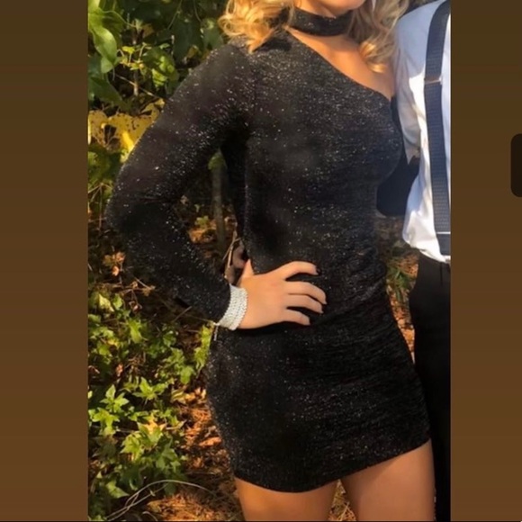 B. Darlin Dress - Picture 1 of 2